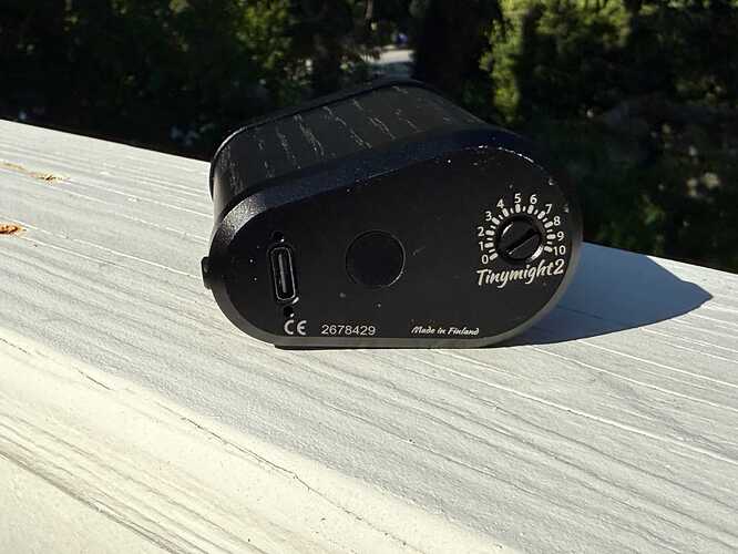 TM2 black - bottom